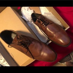 Kenneth Cole reaction dress shoes